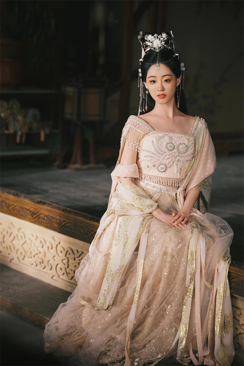 布泰剧照 (30).jpg